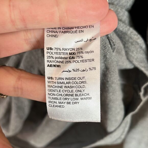 Chicos Light Gray Soft Comfy Casual Pullover Sweater Medium - Picture 5 of 6